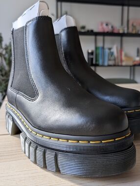 Dr. Martens BNWT Audrick Chelsea, New in Box